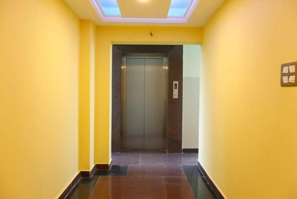 Hotel Titanium Tower Ченнаї Екстер'єр фото